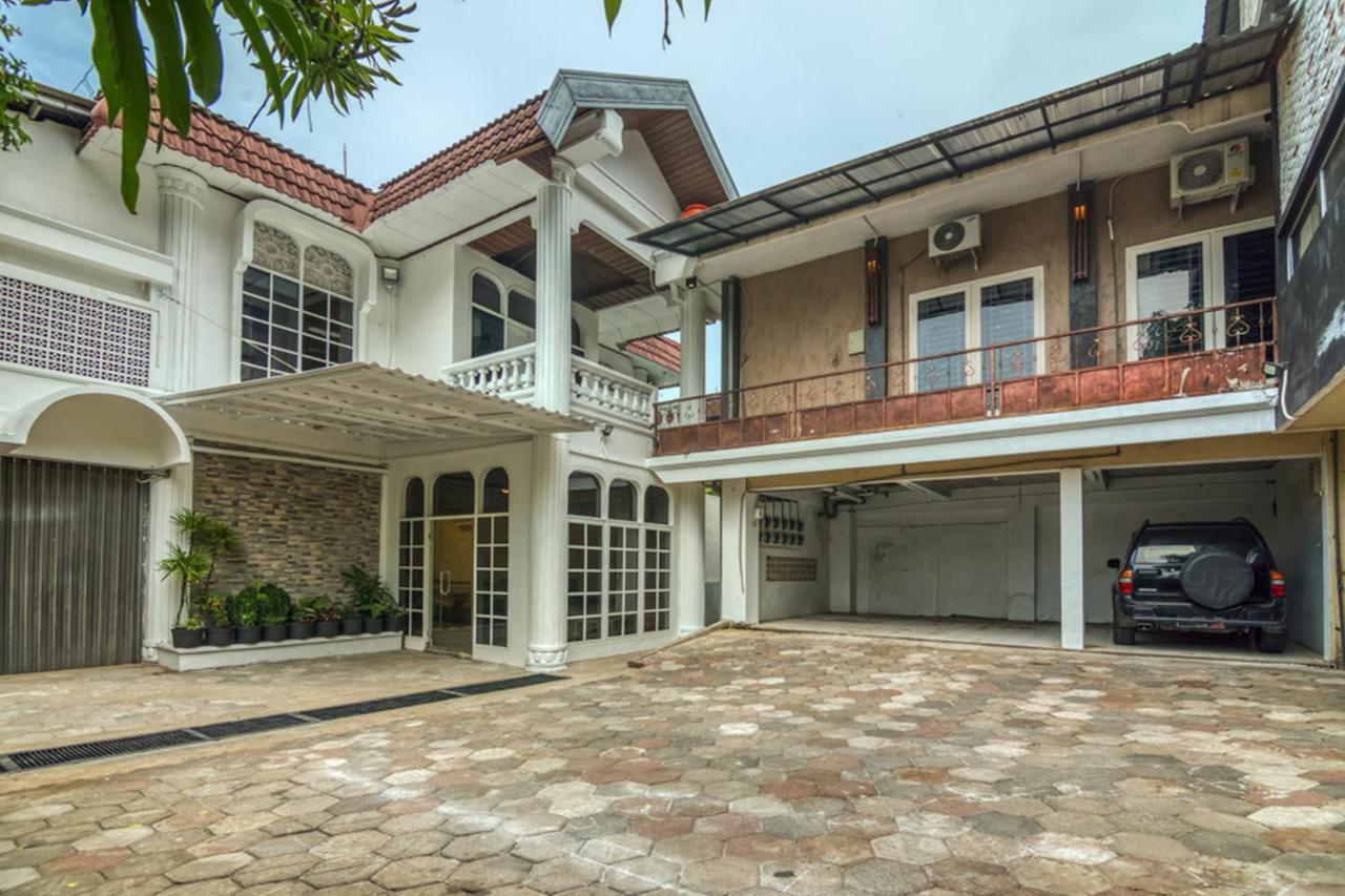 Reddoorz Plus Near Akademi Kepolisian Semarang 3 Экстерьер фото