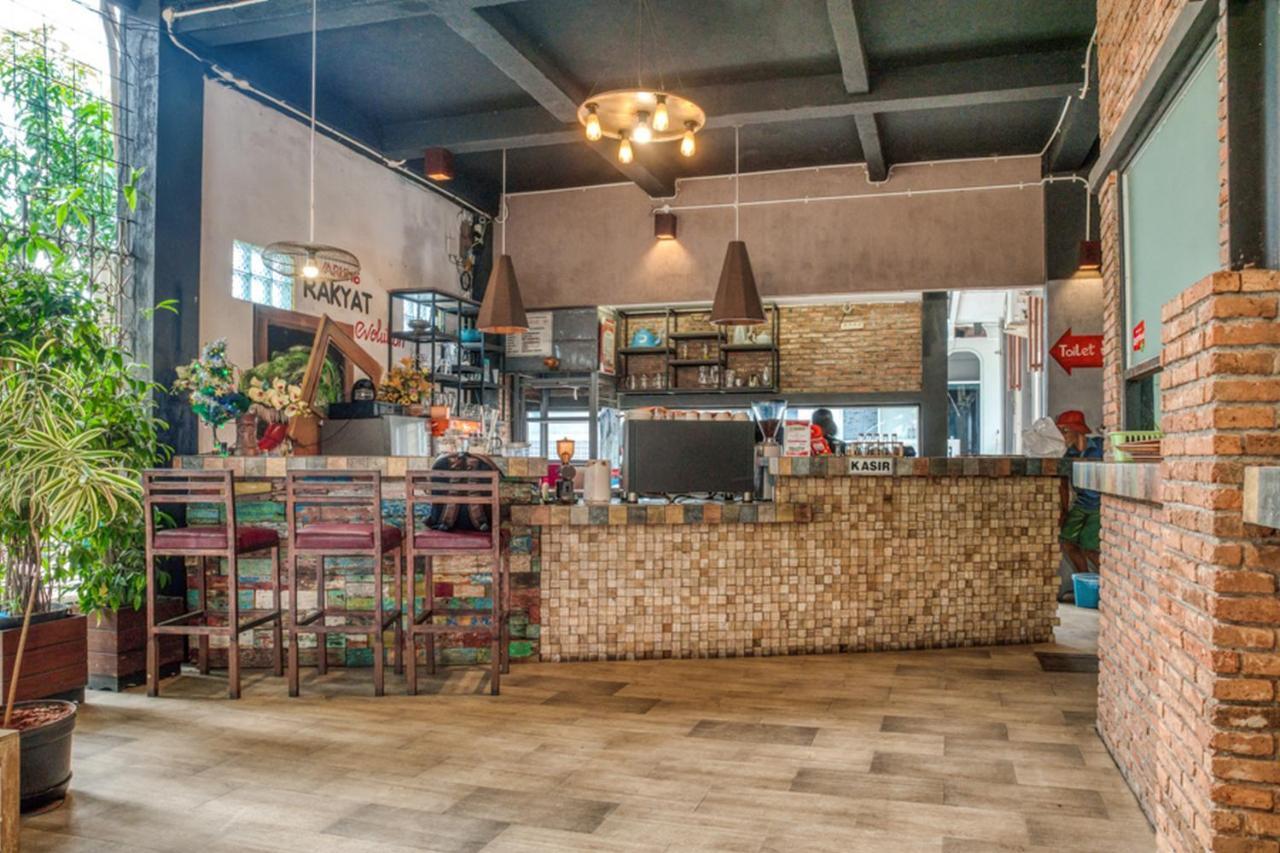 Reddoorz Plus Near Akademi Kepolisian Semarang 3 Экстерьер фото