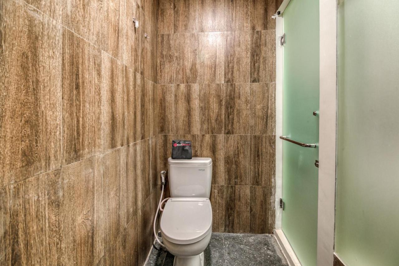 Reddoorz Plus Near Akademi Kepolisian Semarang 3 Экстерьер фото